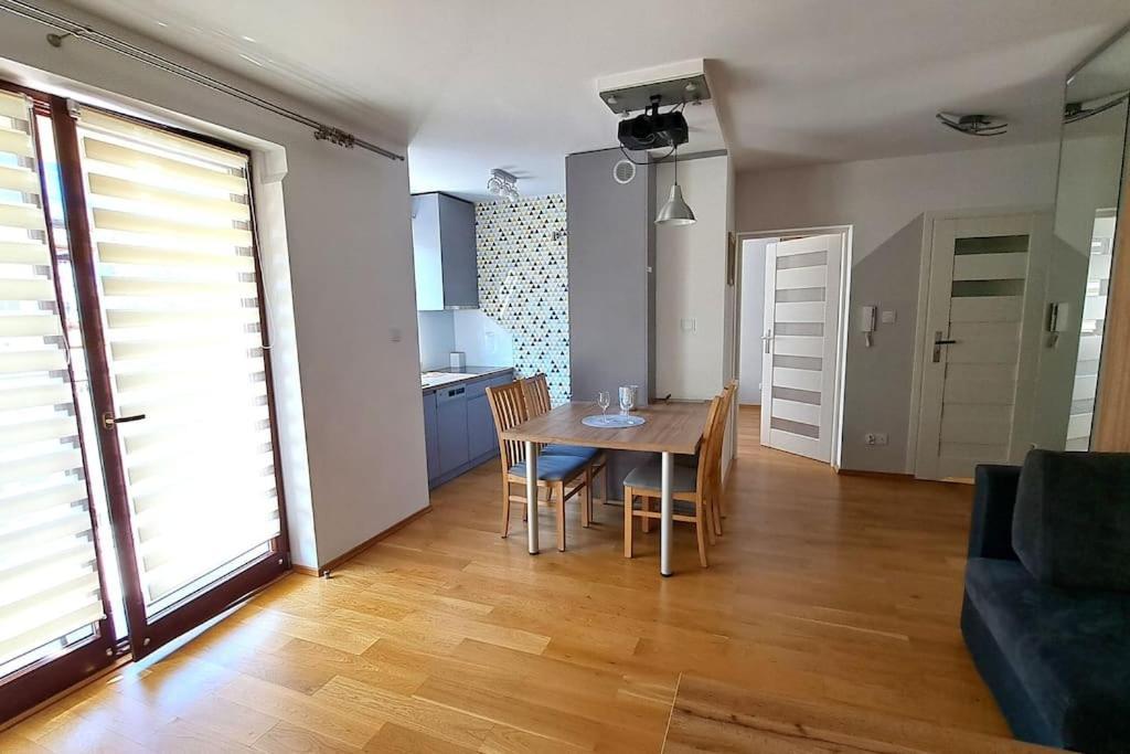 Bianco Apartament Reduta Park